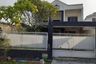 6 Bedroom House for sale in Bungurasih, East Java