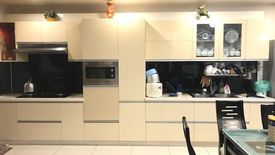 6 Bedroom Townhouse for sale in Phuong 1, Ho Chi Minh