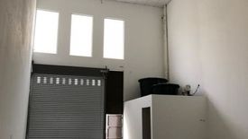 Warehouse / Factory for rent in Jalan Sungai Putus, Selangor