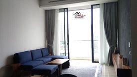 Apartemen disewa dengan 3 kamar tidur di Karet Kuningan, Jakarta