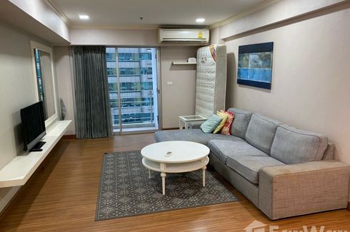 2 Bedroom Condo for sale in My Resort Bangkok, Bang Kapi, Bangkok near MRT Phetchaburi