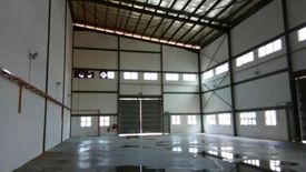 Warehouse / Factory for rent in Taman Setia Alam U13, Selangor