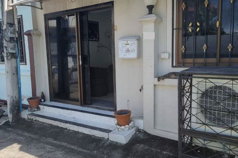 3 Bedroom Townhouse for sale in San Rak 2, Bang Lamung, Chonburi