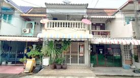 2 Bedroom Townhouse for sale in Baan Sena villa 84, Khlong Chan, Bangkok