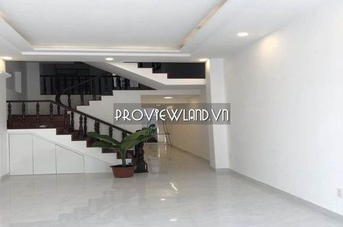 6 Bedroom Townhouse for sale in Phuong 13, Ho Chi Minh