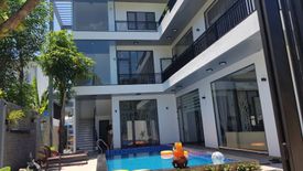 5 Bedroom Villa for sale in O Cho Dua, Ha Noi