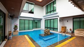 7 Bedroom Villa for sale in Phra Khanong Nuea, Bangkok near BTS Ekkamai