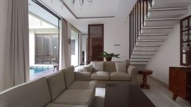 Townhouse disewa dengan 3 kamar tidur di Bangka, Jakarta