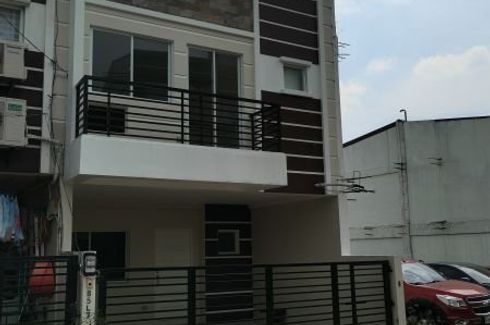 3 Bedroom House for sale in Pag-Ibig Sa Nayon, Metro Manila near LRT-1 Balintawak