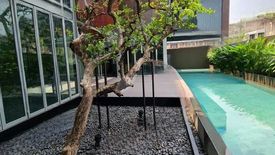 6 Bedroom House for sale in Lat Phrao, Bangkok