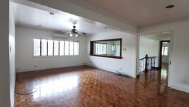 4 Bedroom House for sale in Bel-Air, Metro Manila