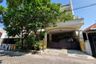 5 Bedroom House for sale in Manyar Sabrangan, East Java
