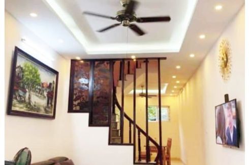 3 Bedroom House for sale in Dich Vong Hau, Ha Noi