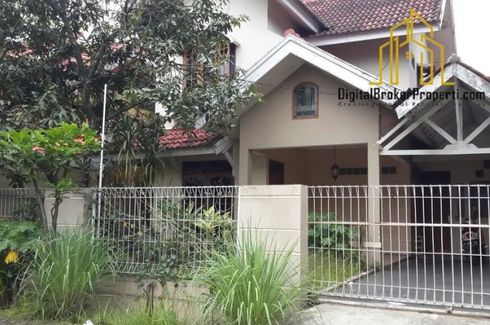 Rumah dijual dengan 5 kamar tidur di Baleendah, Jawa Barat