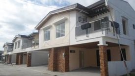 3 Bedroom Townhouse for sale in Woodsville Residences (Phase 1 and 2), Merville, Metro Manila