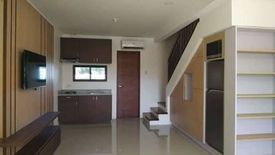 2 Bedroom Townhouse for sale in Manuyo Dos, Metro Manila
