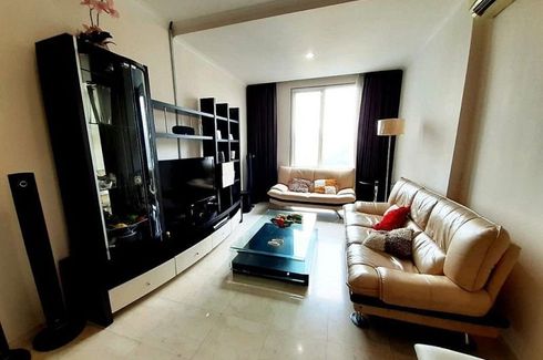 Apartemen dijual dengan 4 kamar tidur di Jakarta Selatan, Jakarta