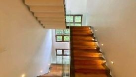 7 Bedroom House for sale in Don Galo, Metro Manila