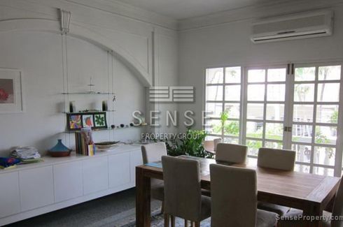 3 Bedroom House for rent in Prompak Gardens, Khlong Tan Nuea, Bangkok near BTS Phrom Phong