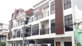 3 Bedroom Townhouse for sale in Barangay 99, Metro Manila near LRT-1 Balintawak