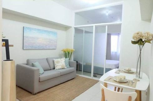 2 Bedroom Condo for sale in Adlaon, Cebu
