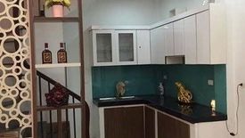 4 Bedroom House for sale in Nga Tu So, Ha Noi