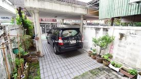 4 Bedroom Townhouse for sale in Phlapphla, Bangkok near MRT Lat Phrao 83