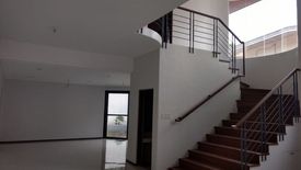 4 Bedroom House for sale in Pasong Tamo, Metro Manila