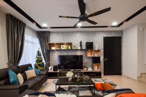 4 Bedroom House for sale in Hospital Daerah Sungai Buloh, Selangor