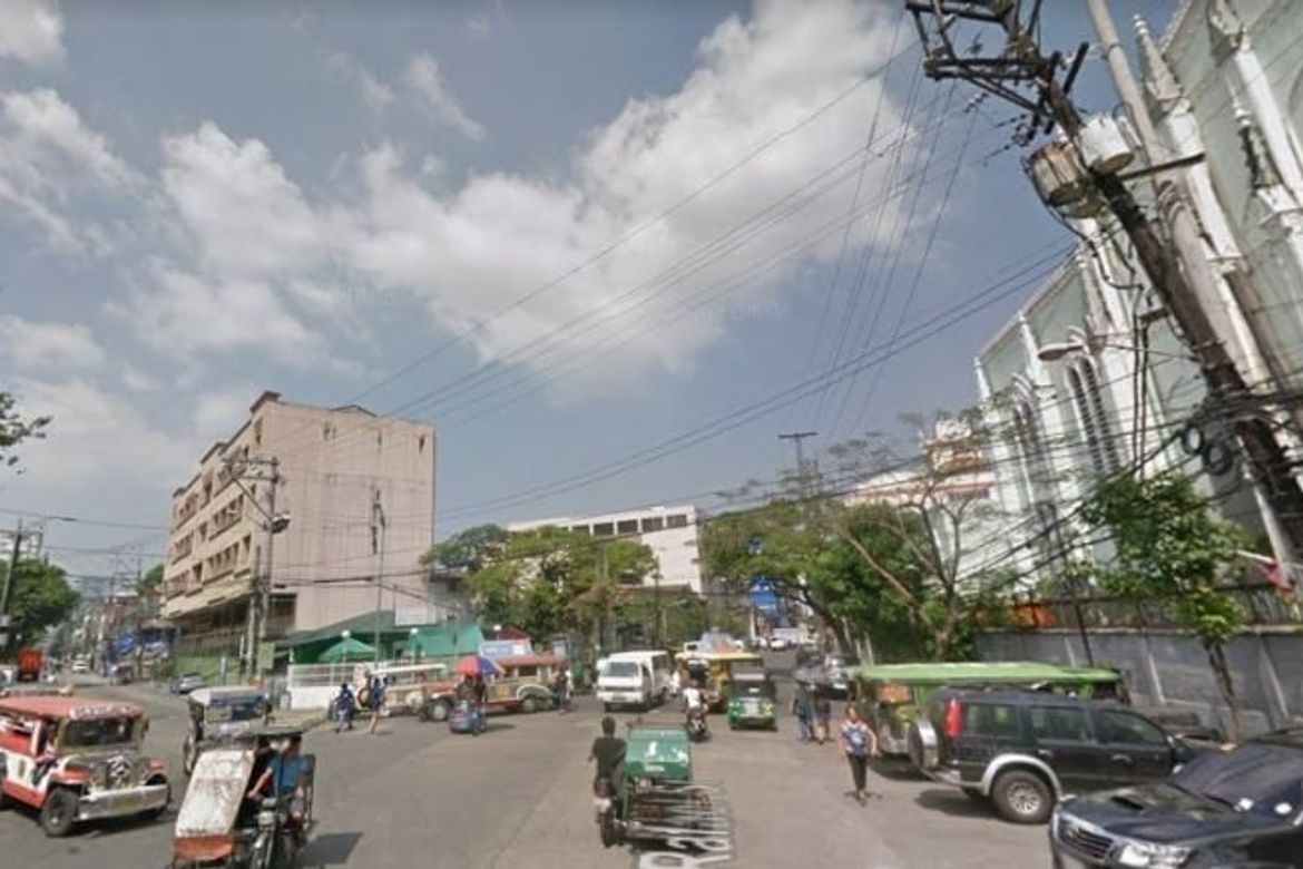 300 sqm corner lot in Quiapo Manila University Belt 📌 Land for sale in