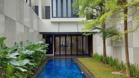 Townhouse dijual atau disewa dengan 4 kamar tidur di Cilandak Barat, Jakarta