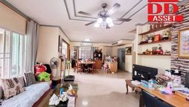 4 Bedroom House for sale in Prawet, Bangkok