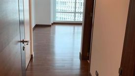 4 Bedroom Condo for sale in Urdaneta, Metro Manila near MRT-3 Buendia