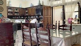 Rumah dijual dengan 4 kamar tidur di Cempaka Putih Barat, Jakarta