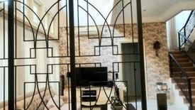 Rumah dijual dengan 3 kamar tidur di Surabaya, Jawa Timur