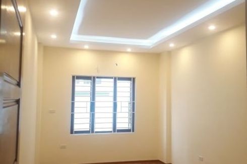 3 Bedroom Townhouse for sale in Viet Hung, Ha Noi
