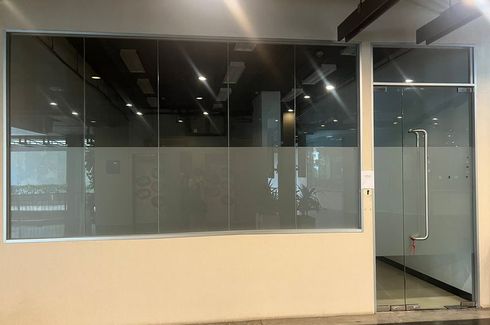 Commercial for rent in Phra Khanong, Bangkok near BTS Thong Lo