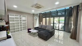 4 Bedroom House for rent in Hua Mak, Bangkok