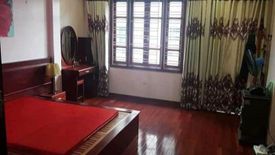 Cần bán nhà riêng 3 phòng ngủ tại Hoàng Văn Thụ, Quận Hoàng Mai, Hà Nội