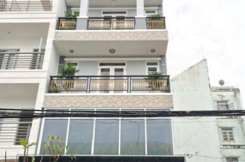 6 Bedroom Townhouse for sale in Phuong 3, Ho Chi Minh