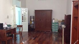 Cần bán nhà riêng 4 phòng ngủ tại Phường 7, Quận 3, Hồ Chí Minh