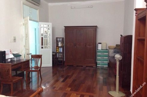 Cần bán nhà riêng 4 phòng ngủ tại Phường 7, Quận 3, Hồ Chí Minh