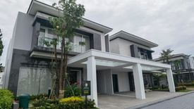 Rumah dijual dengan 4 kamar tidur di Cijantra, Banten