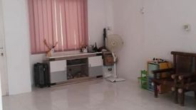 Rumah dijual dengan 2 kamar tidur di Buduran, Jawa Timur