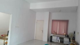 Rumah dijual dengan 2 kamar tidur di Buduran, Jawa Timur