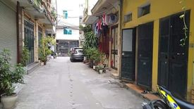 Cần bán nhà riêng 5 phòng ngủ tại Ngã Tư Sở, Quận Đống Đa, Hà Nội