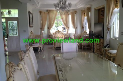 5 Bedroom House for sale in Tan Phong, Ho Chi Minh