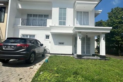 Rumah dijual dengan 4 kamar tidur di Rawa Buntu, Banten