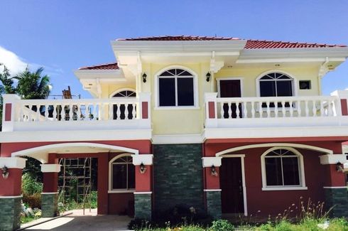 4 Bedroom House for sale in FONTE DI VERSAILLES, Calajo-An, Cebu