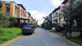 Townhouse dijual atau disewa dengan 5 kamar tidur di Bandung, Jawa Barat